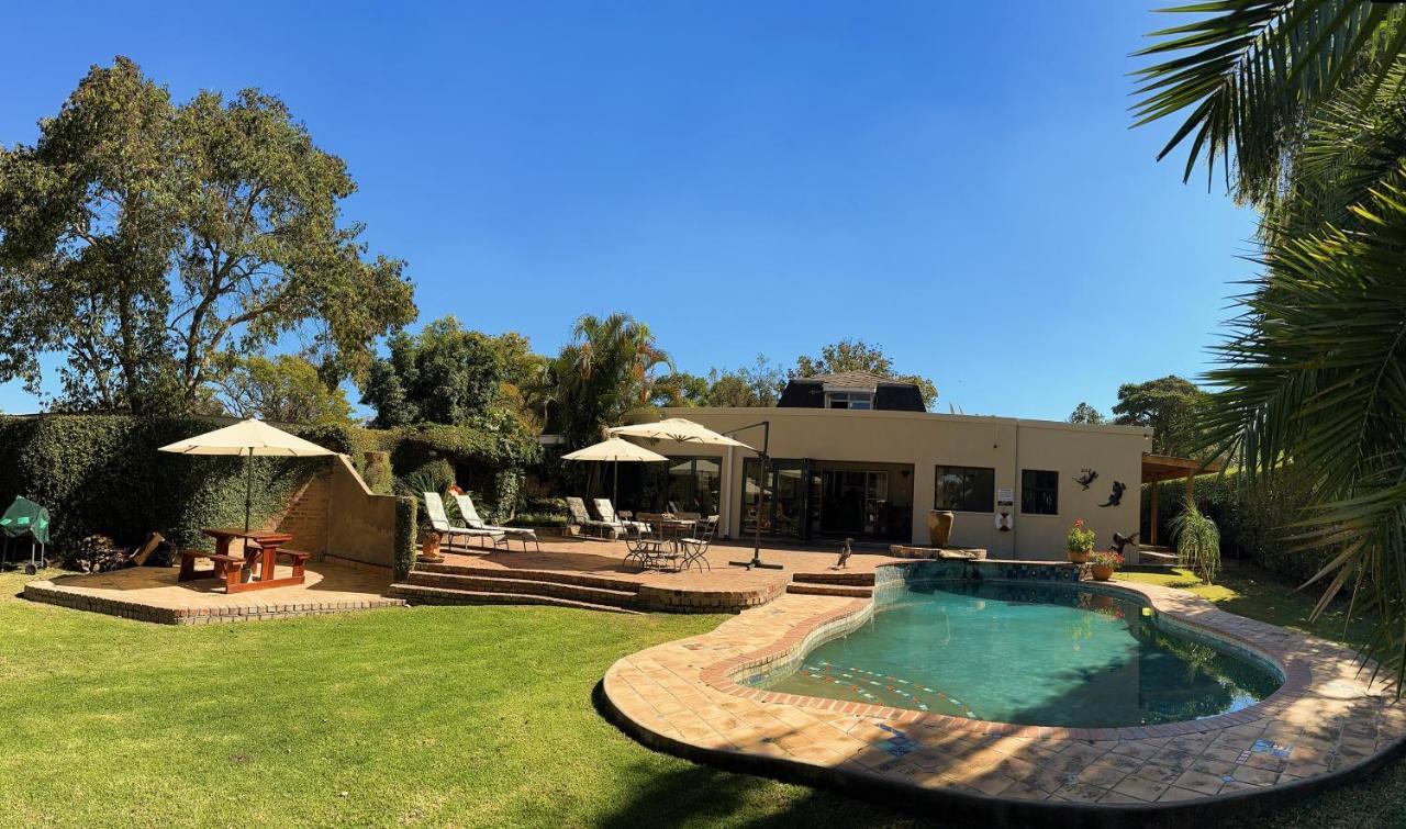 Malcolm Lodge Harare Buitenkant foto