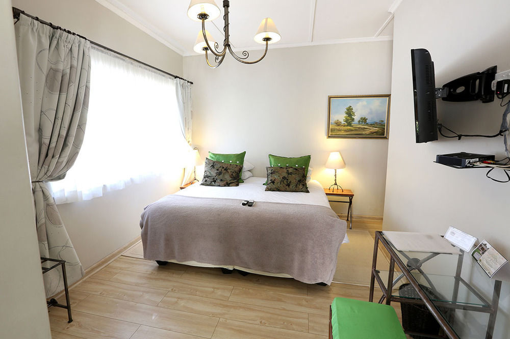 Malcolm Lodge Harare Buitenkant foto
